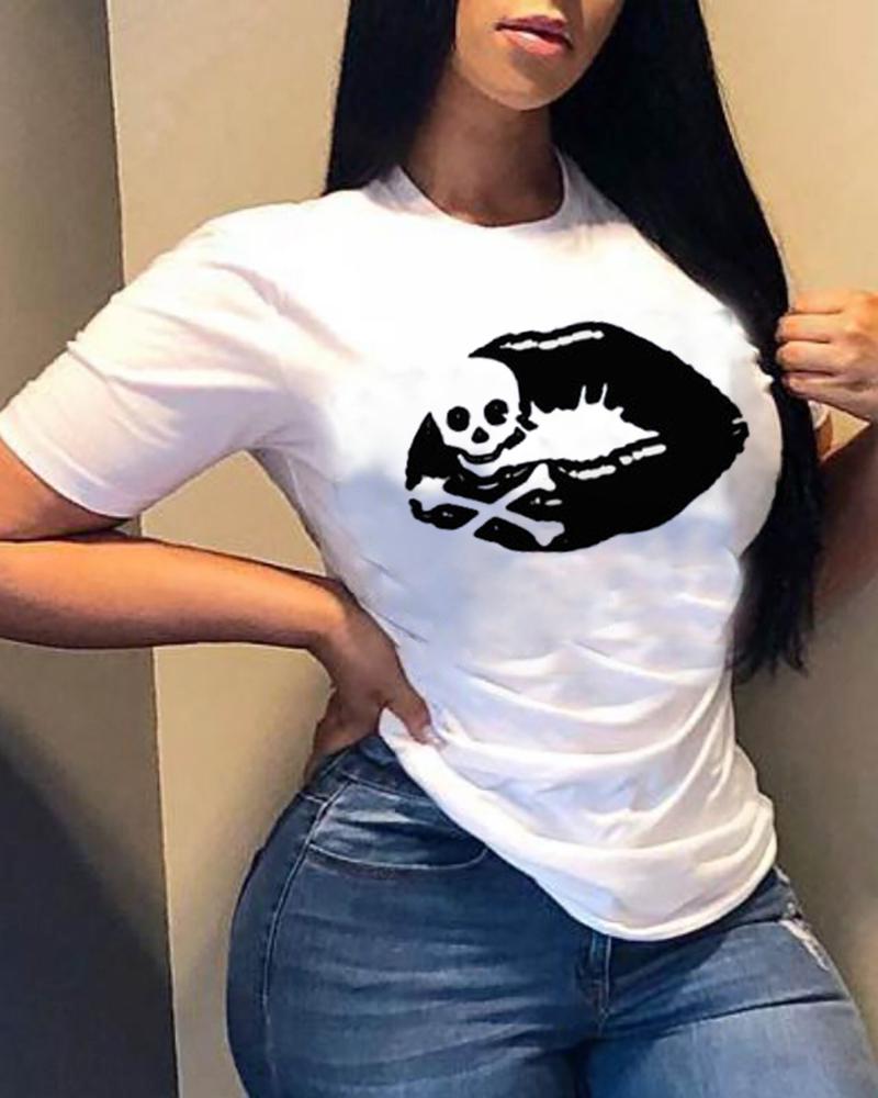 

Short Sleeve Lip Skull Print Casual T-shirt, White