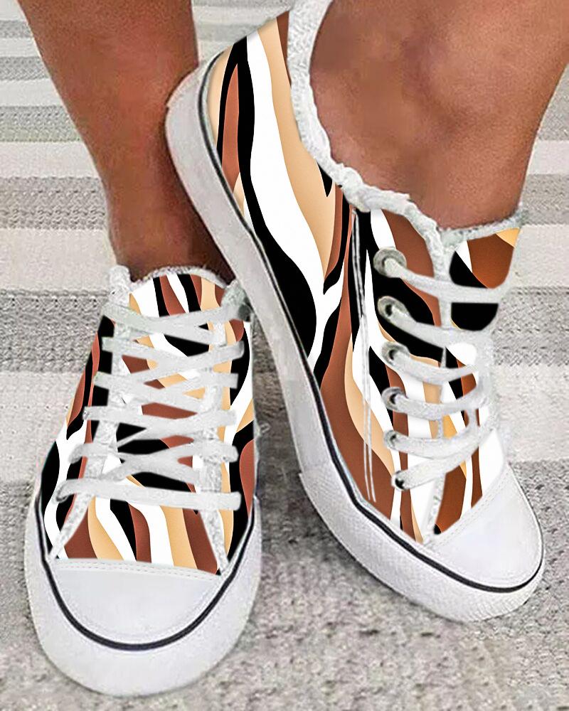 

Abstract Print Raw Hem Lace-up Sneakers, Brown