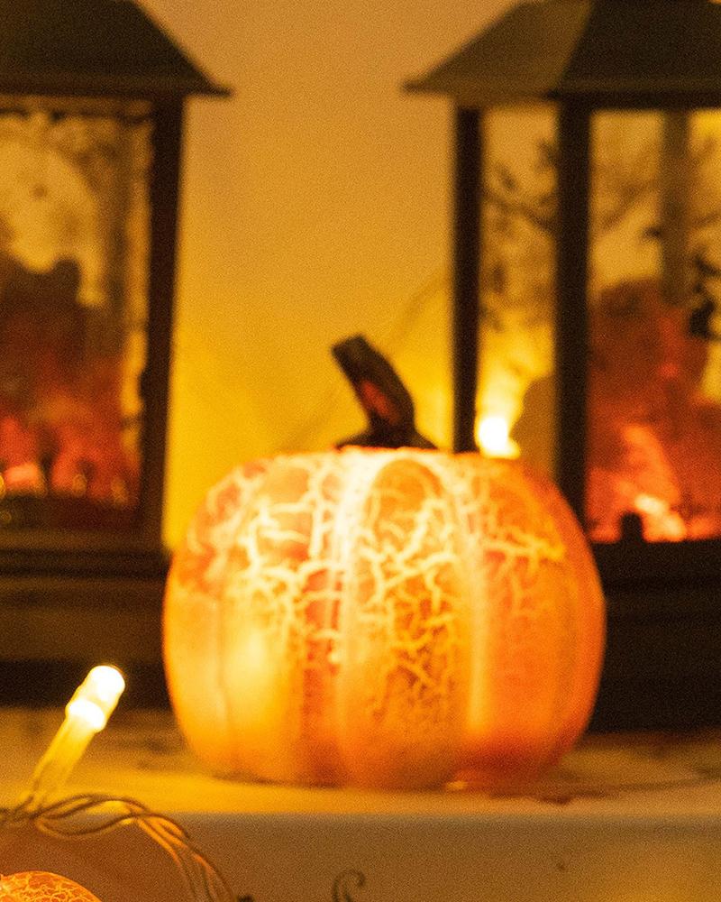 

Halloween Party Props Outdoor Decor LED Resin Pumpkin Simulation Candle Lights, Yellow