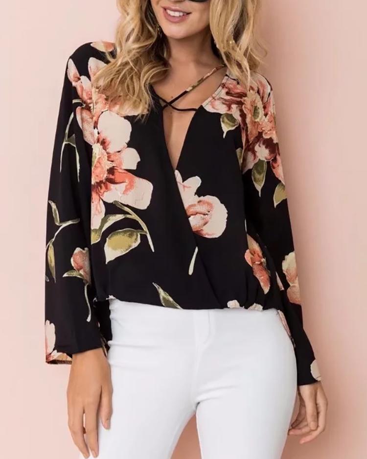 

Stylish Floral Print Crisscross Casual Blouse - Black