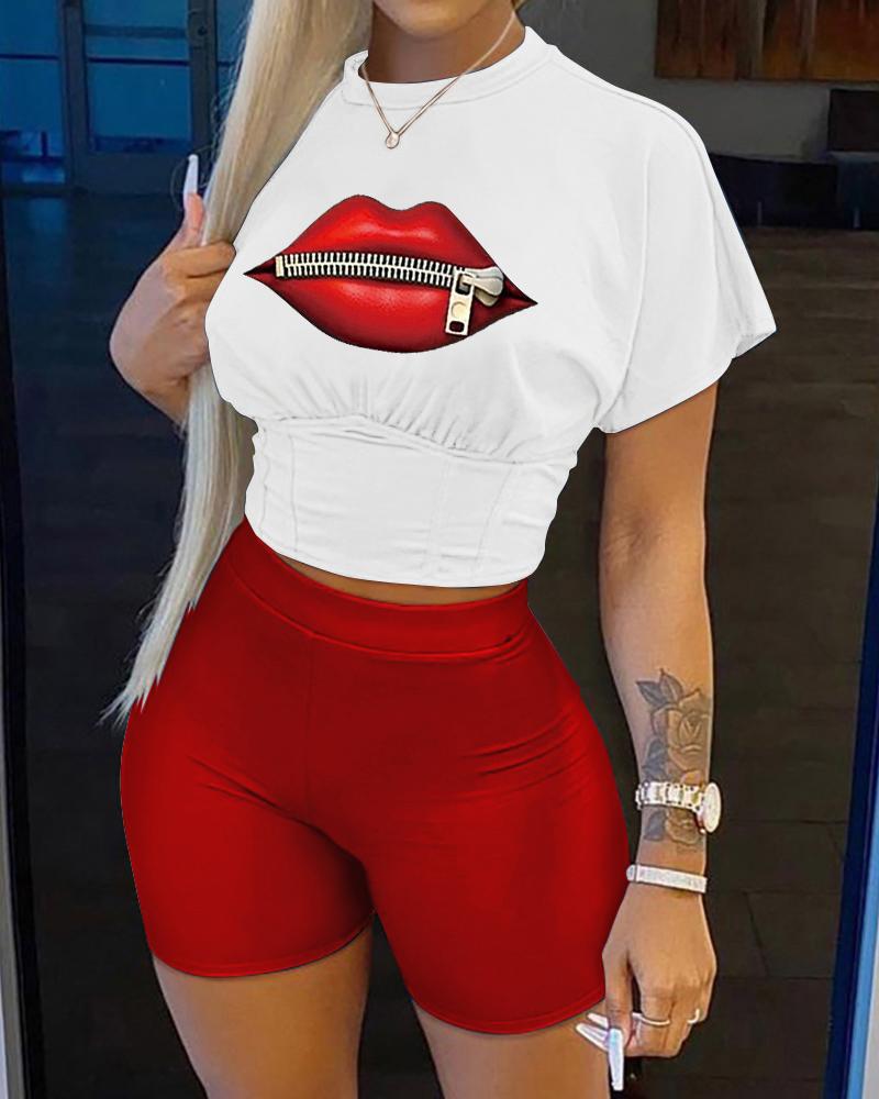 

Lip Print Corset Design Crop Top & Shorts Set, Red