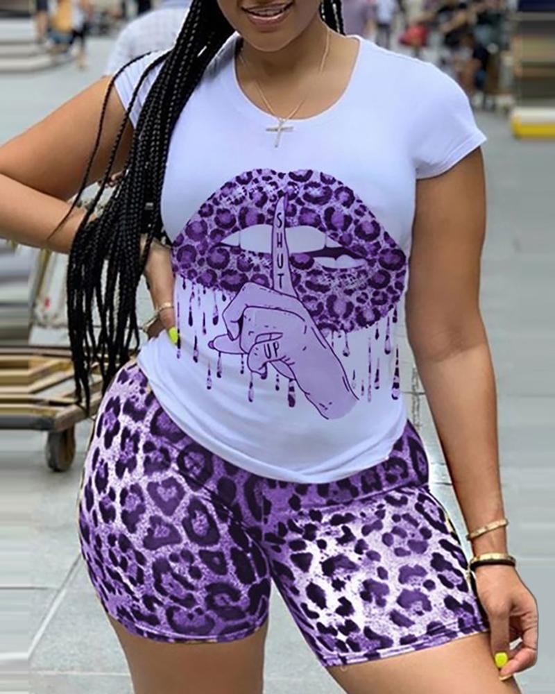 

Lip Slogan Cheetah Print T-shirt & Shorts Set, Purple