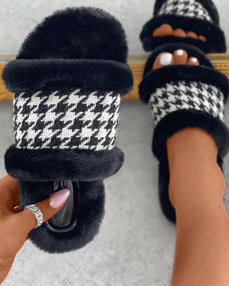 

Houndstooth Print Fluffy Slide Slipper, Black