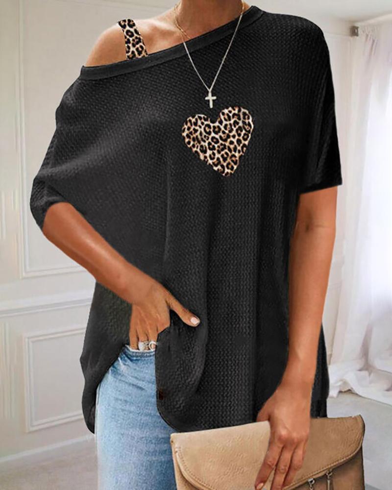 

One Shoulder Heart Cheetah Print T-shirt, Black