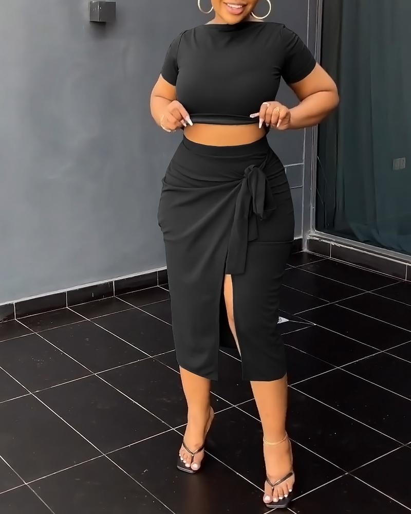 

Boat Neck Crop Top & Tied Detail High Slit Skirt Set, Black