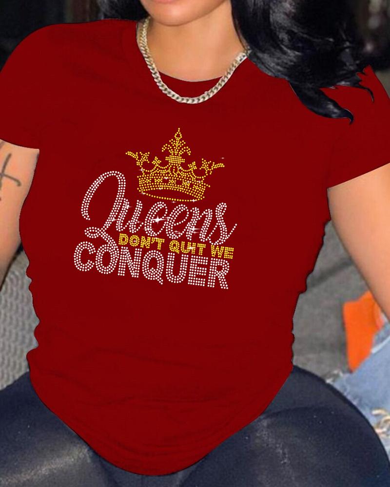 

Rhinestone Crown Letter Pattern Short Sleeve Top, Red