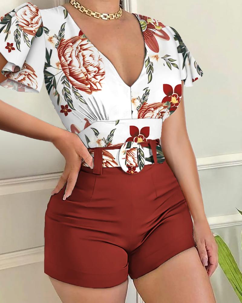 

Short Sleeve Deep V Floral Print Top & Plain Shorts Set, Red