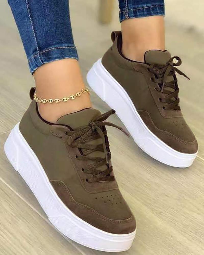 

Contrast Paneled Lace-up Muffin Sneakers, Army green