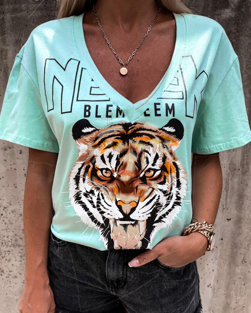 

Tiger Letter Print Short Sleeve T-shirt, Light green