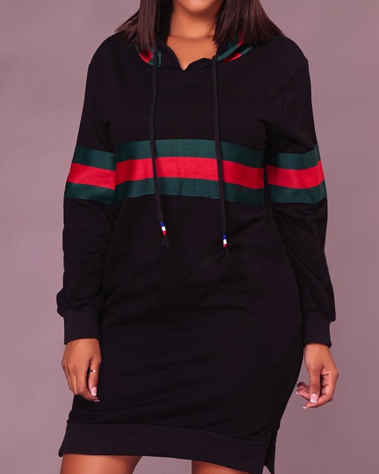 

Contrast Wide Stripes Slit Hooded Sweatshirt Dress, Black