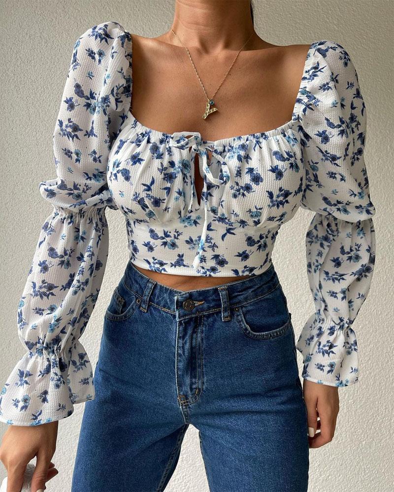 

Floral Print Tie Front Bell Sleeve Crop Top, White