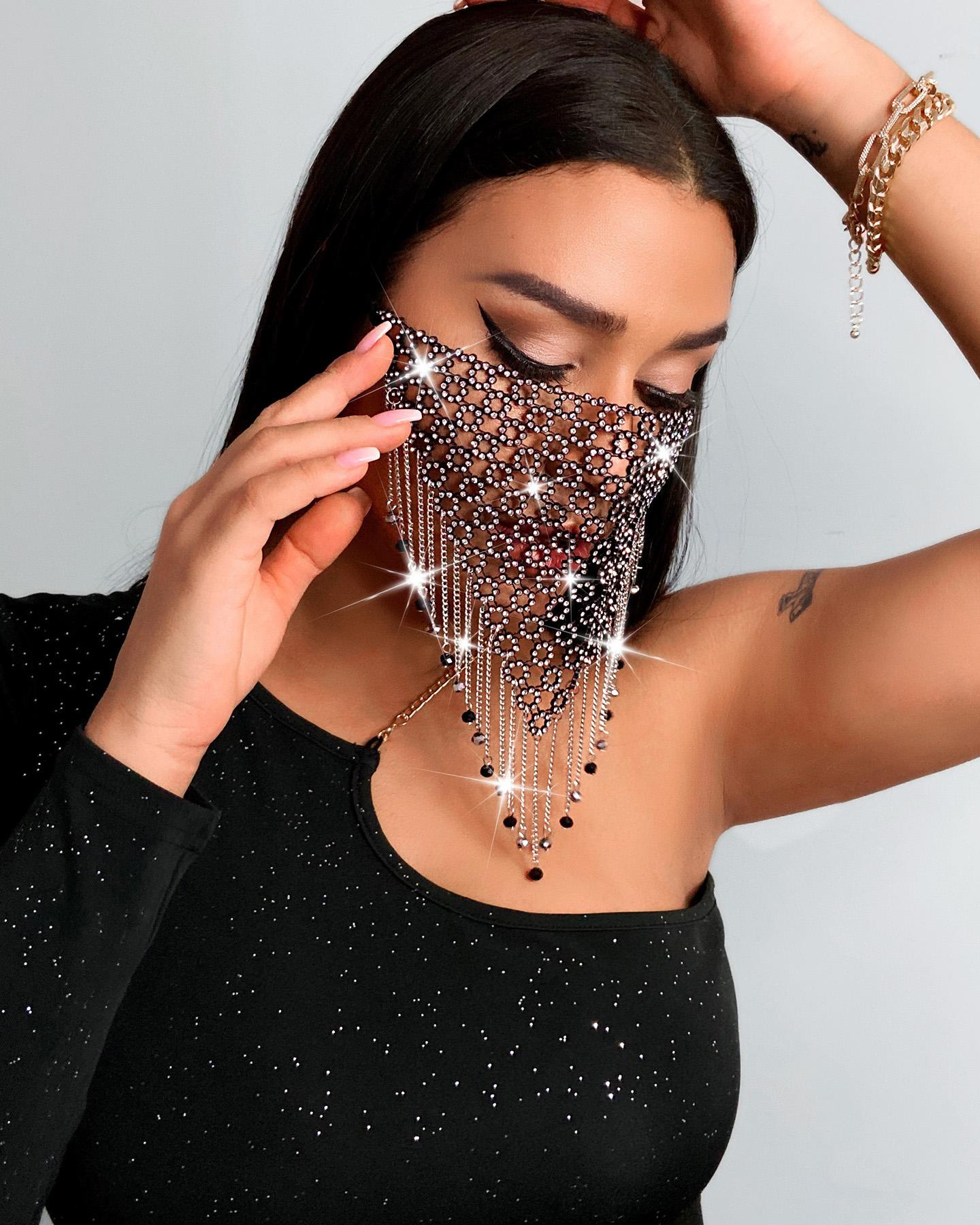 

Glitter Studded Tassel Pattern Hollow Out Face Mask, Black