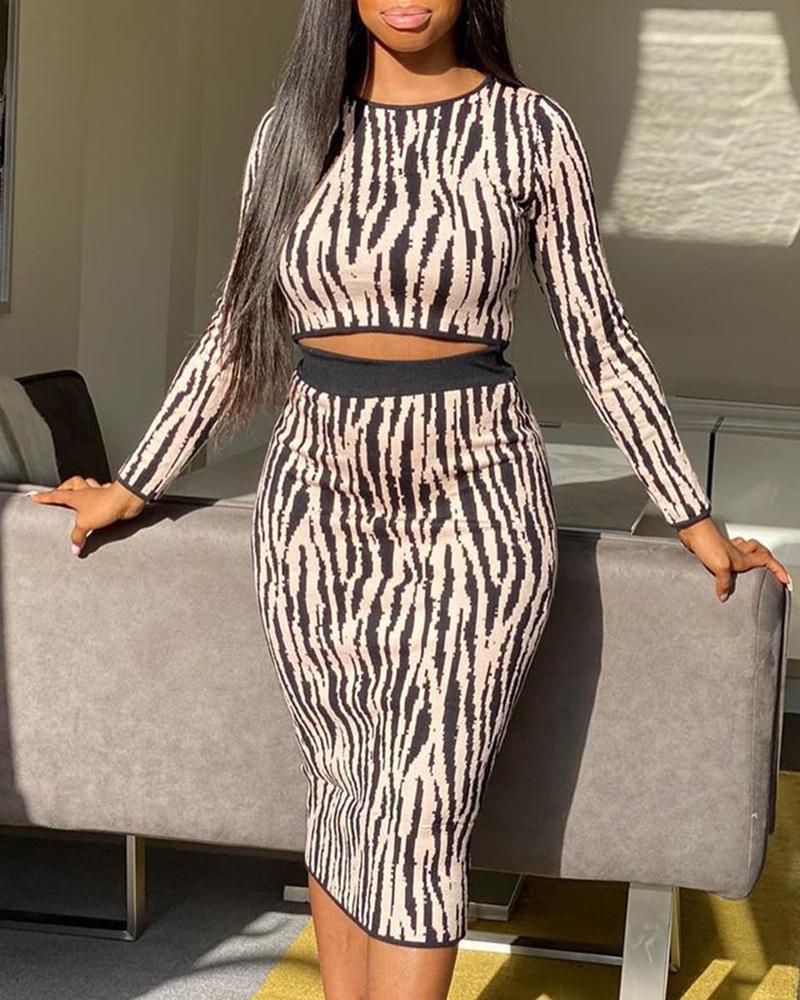 

Round Neck Zebra Print Crop Top & Skirt Sets, White
