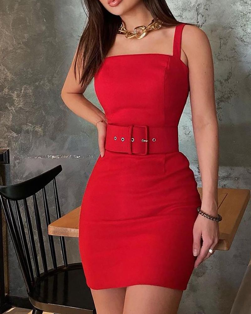 

Square Neck Bodycon Dress With Belt, Red