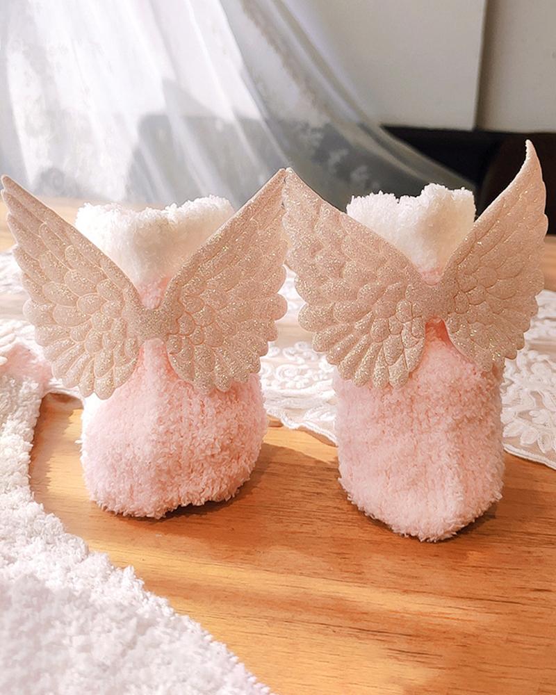 

1Pair Wings Pattern Fuzzy Thermal Socks, Pink