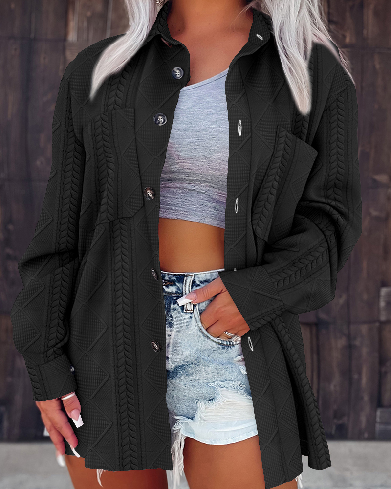 

Camisa informal con cuello vuelto, botones al frente, diseño de rombos y cables texturizados y bolsillos, Black