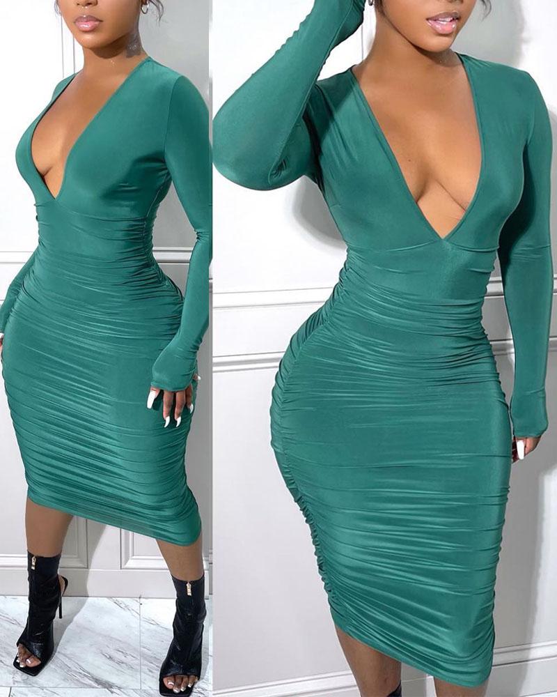 

Deep V-Neck Long Sleeve Ruched Bodycon Dress, Green