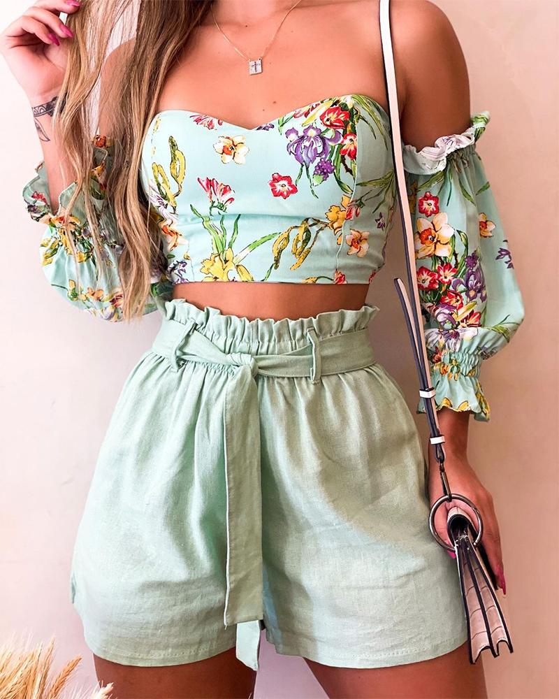 

Floral Print Short Sleeve Off Shoulder Cropped Blouse With Shorts Suit Sets, Green