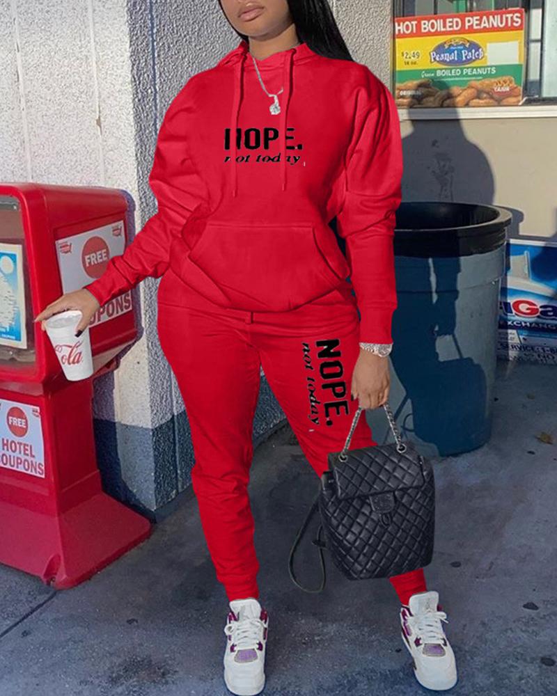 

Letter Print Pocket Design Hooded Sweatshirt & Pants Set, Red