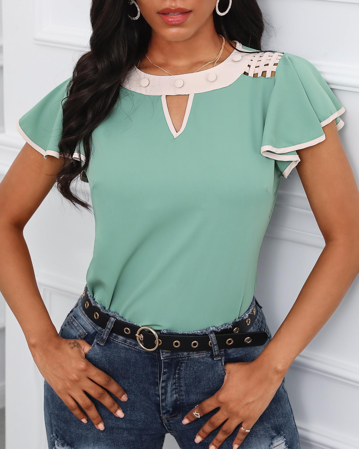 

Cutout Ruffles Sleeve Contrast Binding Top, Green