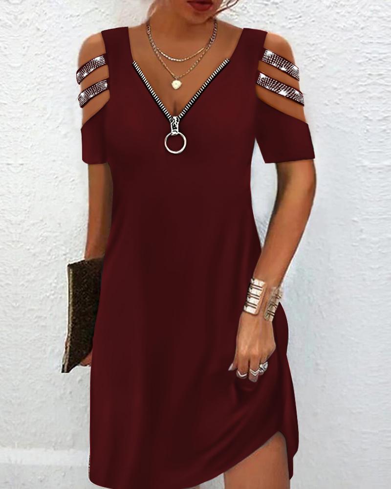 

Zipper Design Rhinestone Cold Shoulder Casual Dress, Wine red