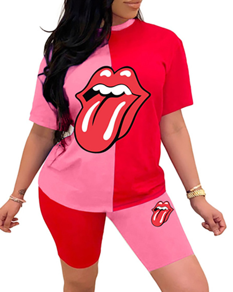 

Lip Print Colorblock Short Sleeve Top & Shorts Set, Pink