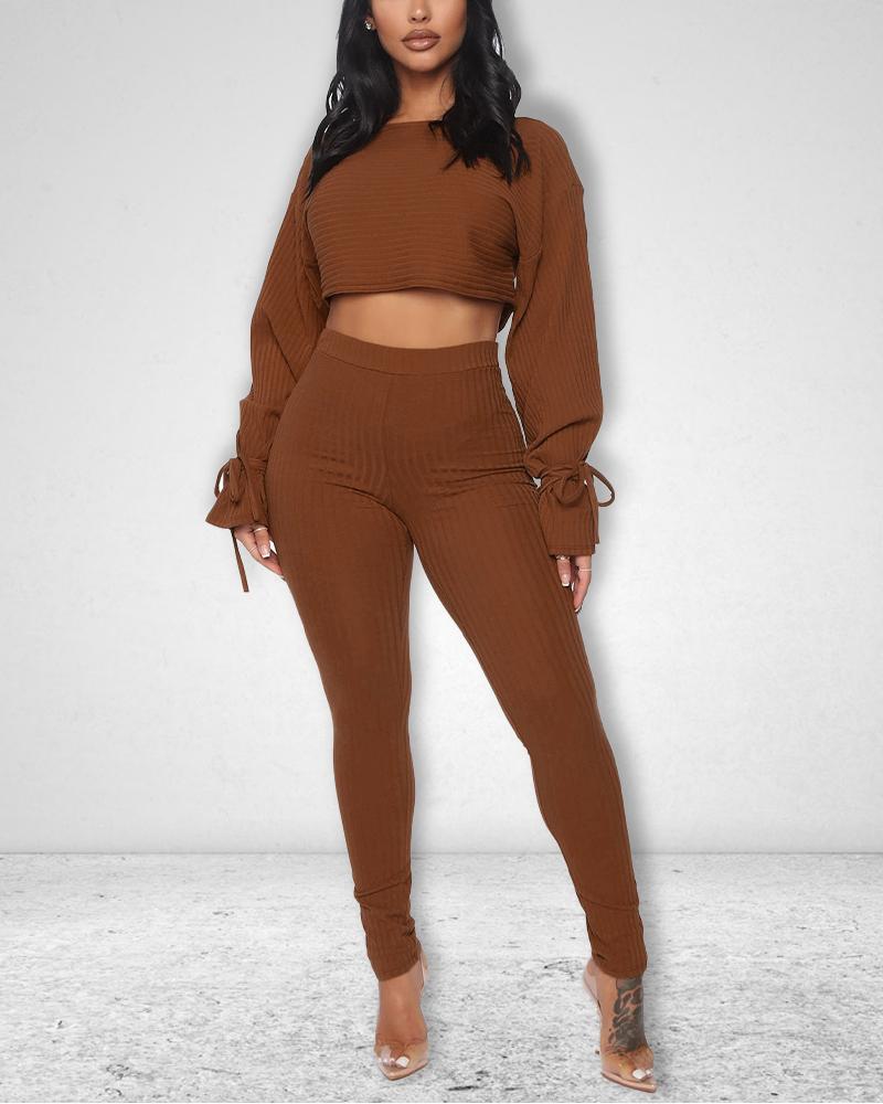 

Belted Hem Long Sleeve Crop Top & Pants Set, Khaki