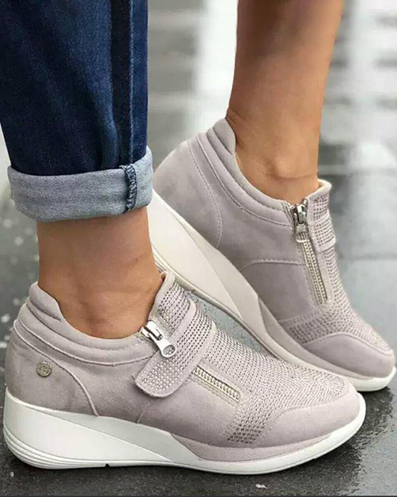 

Velcro Zipper Design Sneakers, Gray