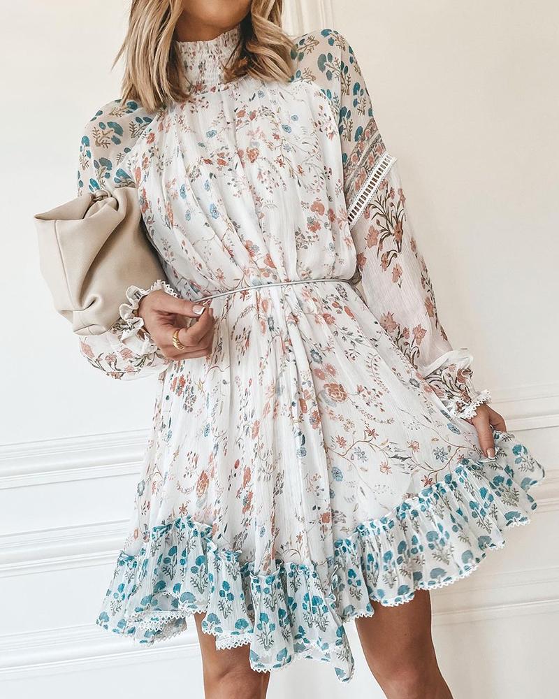 

Floral Print Ruffle Hem Dress, White