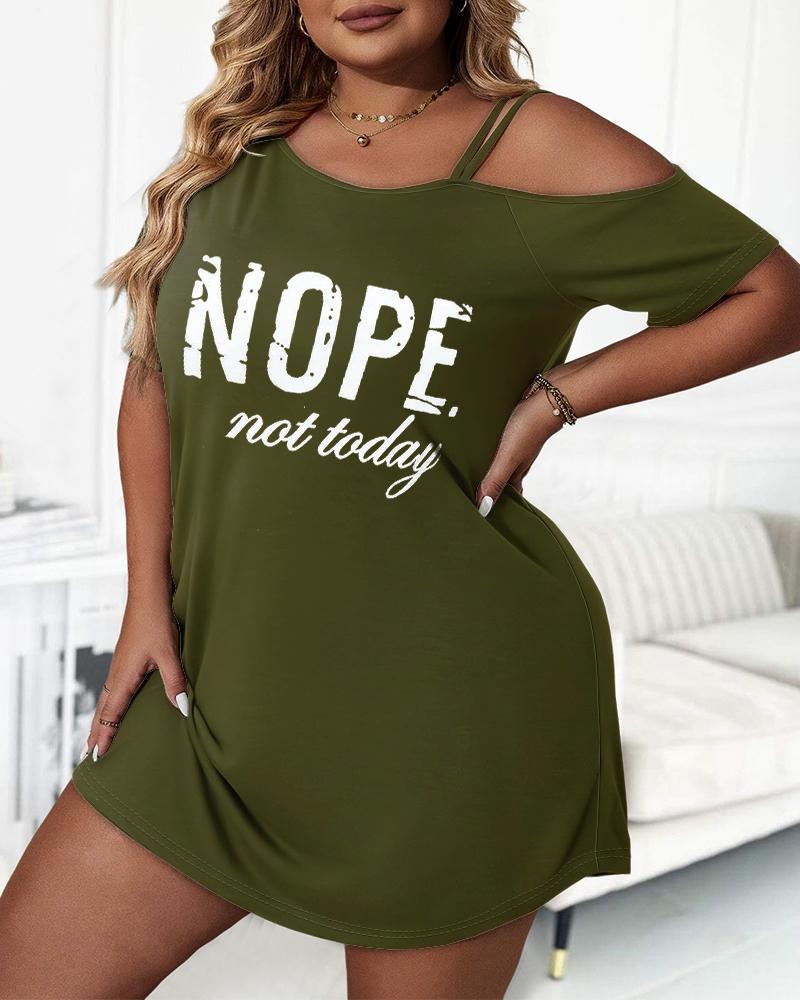 

Plus Size Nope Not Today Print Cold Shoulder Sleep Dress, Army green