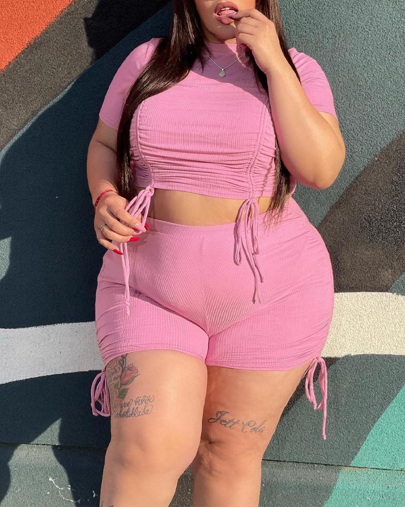 

Plus Size Drawstring Ruched Crop Top & Shorts Set, Pink
