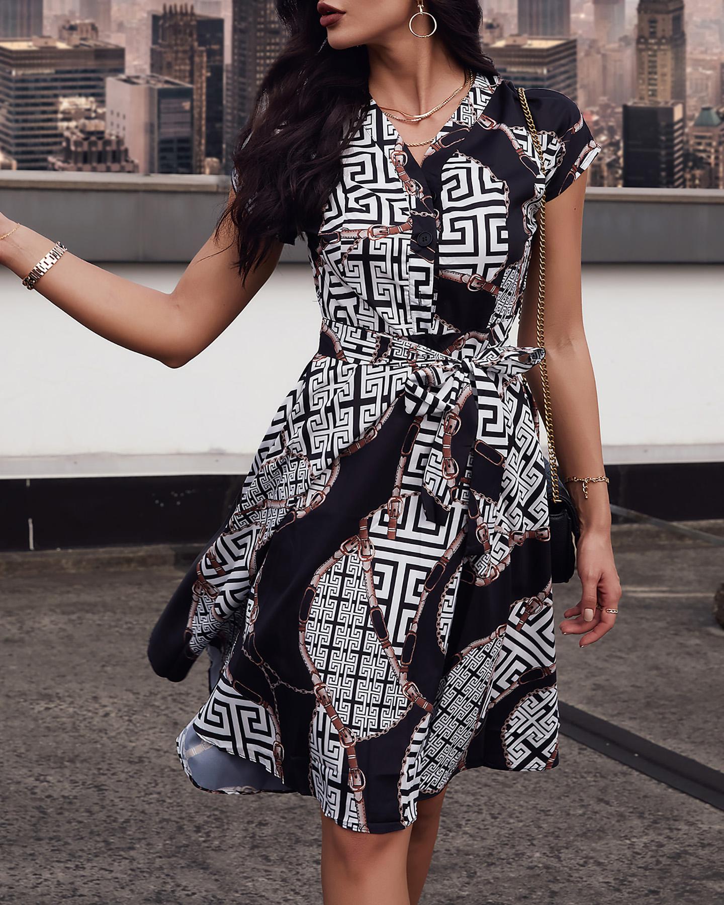 

Short Sleeve Button Design Chain Scarf Print Dress, Black