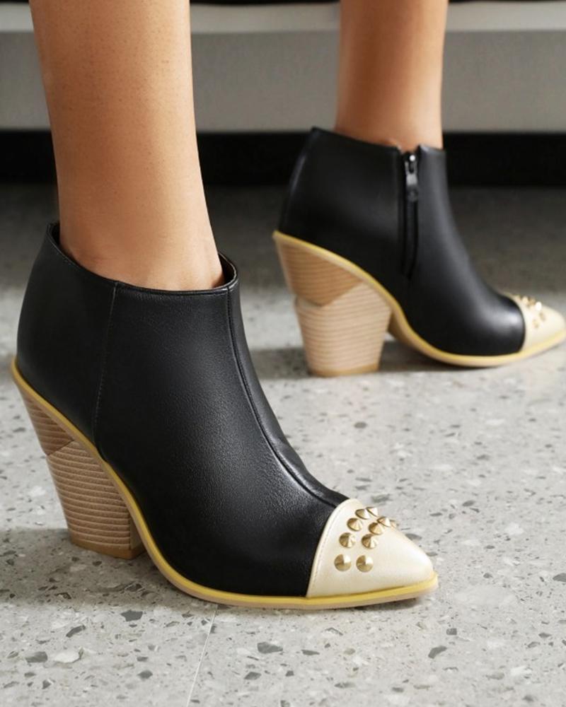 

Womens Rivet Decoration Chunky Heel Ankle Booties, Black