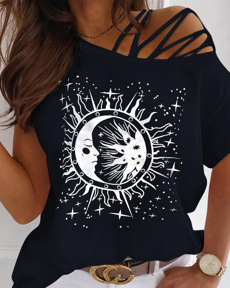 

Graphic Print Cold Shoulder Top, Black