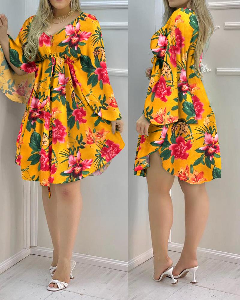 

Drawstring Design Cape Sleeve Floral Print Dress, Yellow