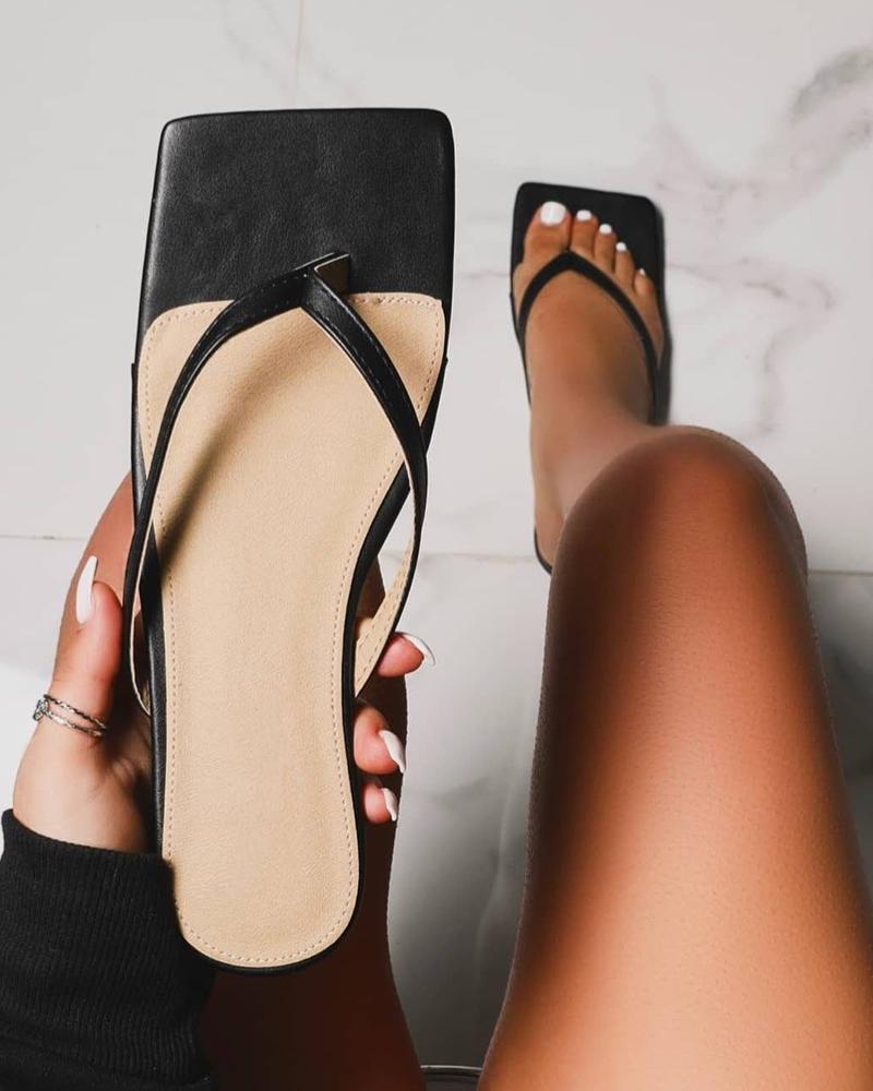 

Square-toe Snakeskin Print Toe Post Heel Sandals, Black