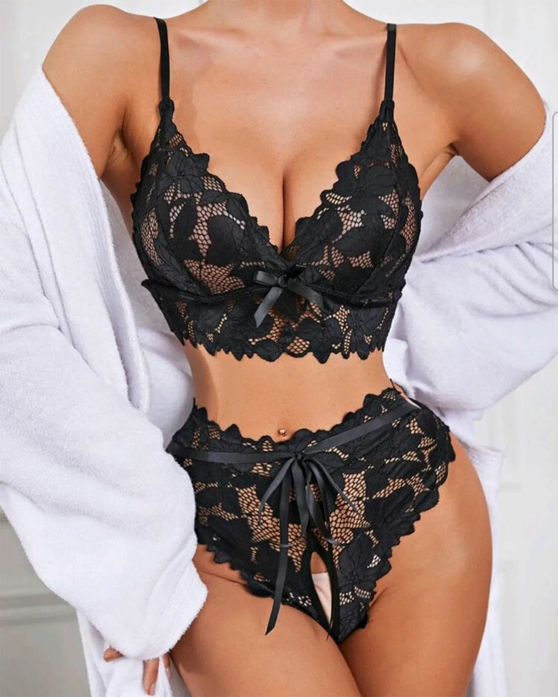 

Bowknot Decor Lace Crotchless Lingerie Set, Black