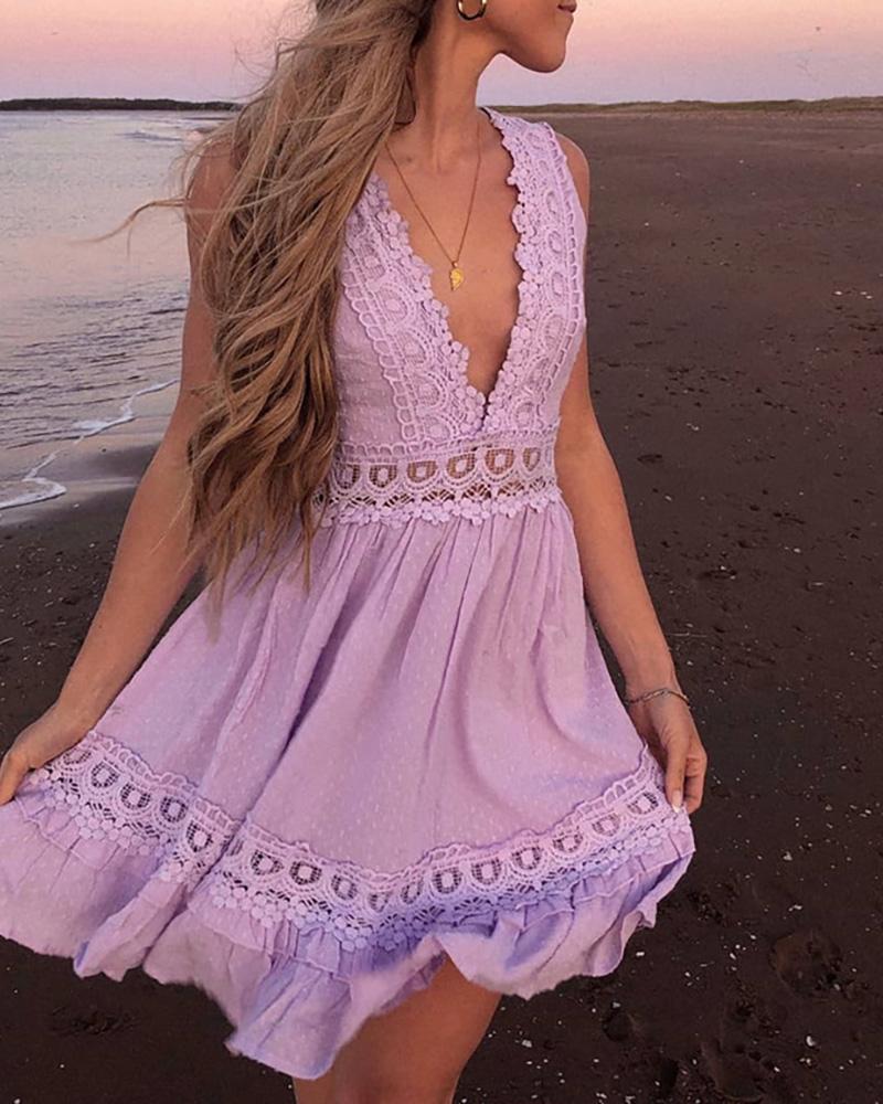 

Sleeveless V-Neck Backless Guipure Lace Dress, Purple