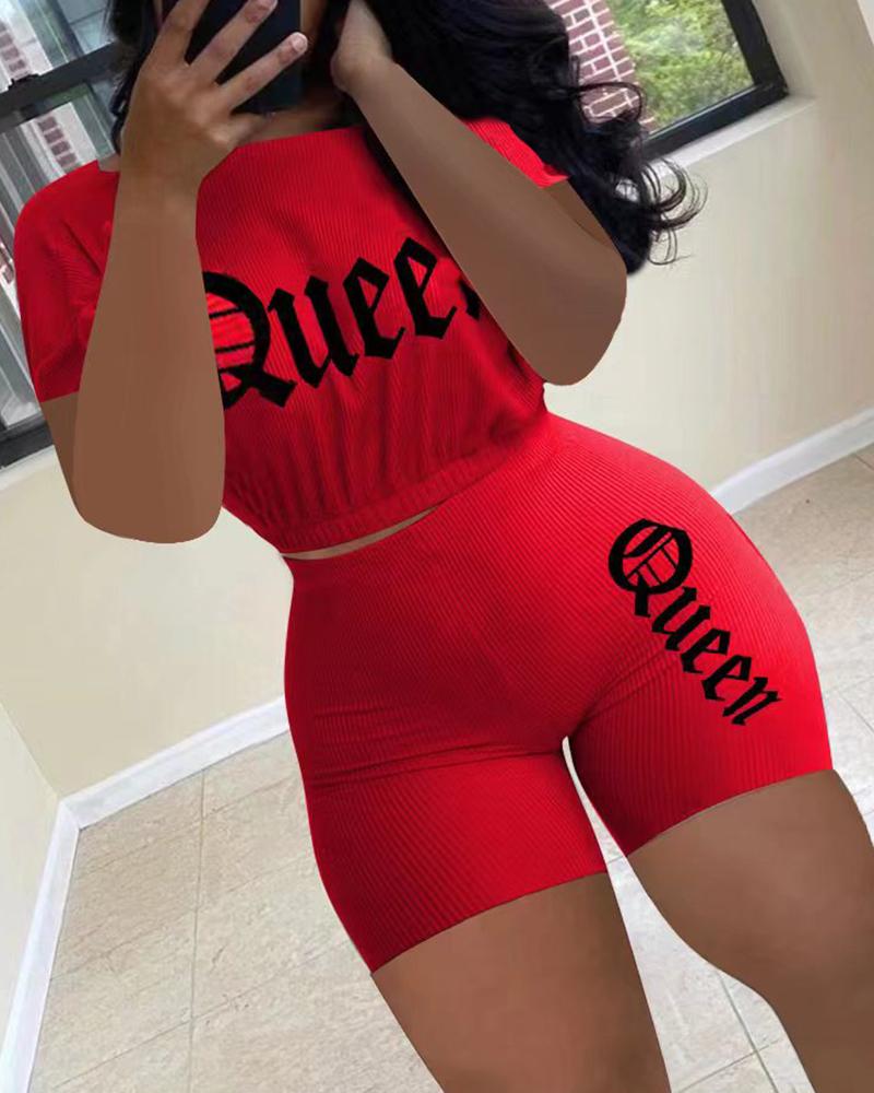 

Letter Queen Embroidery Crop Top & High Waist Shorts Set, Red