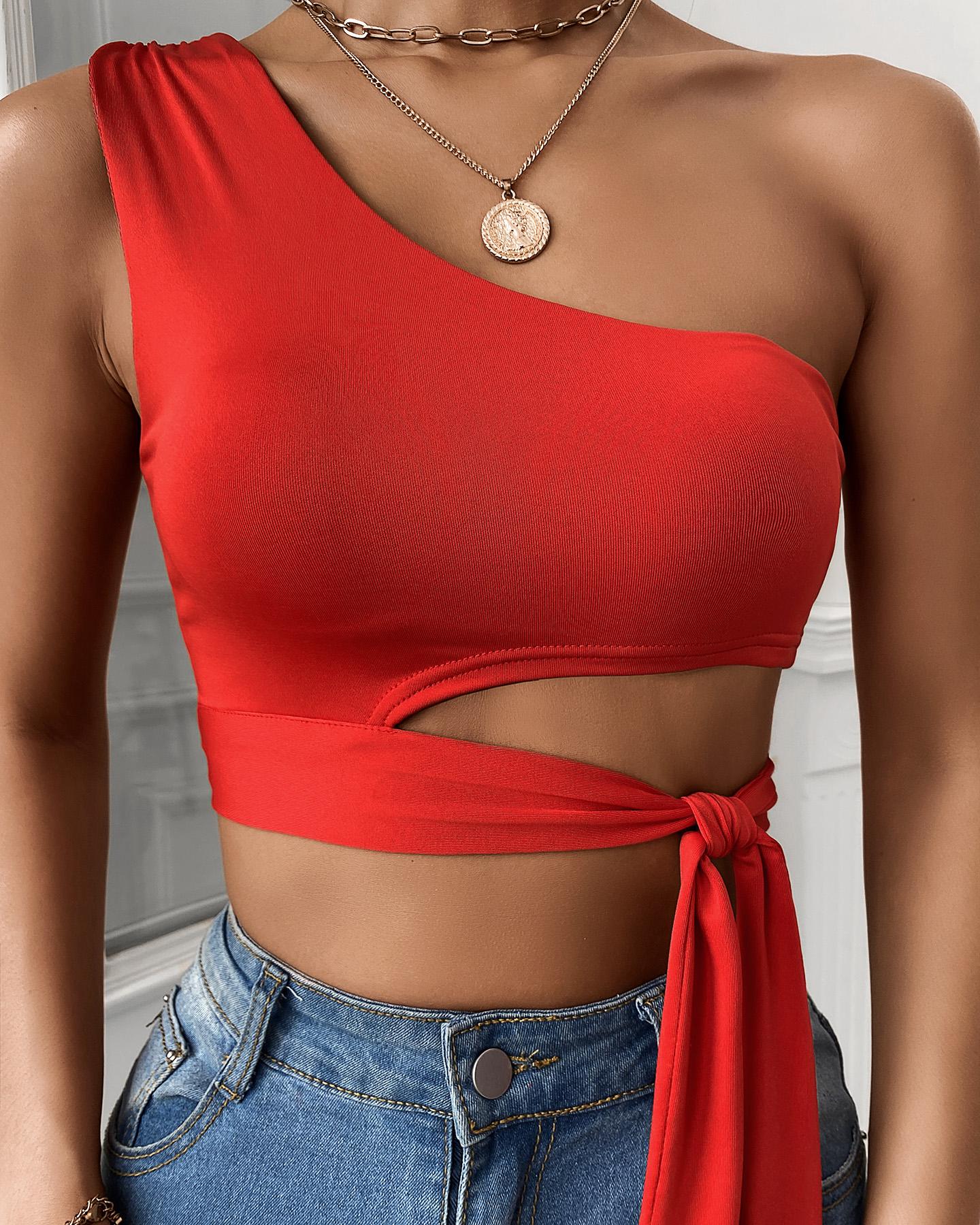 

Solid Color Lace-up Cut-out One Shoulder Sleeveless Skinny Tank Top, Red