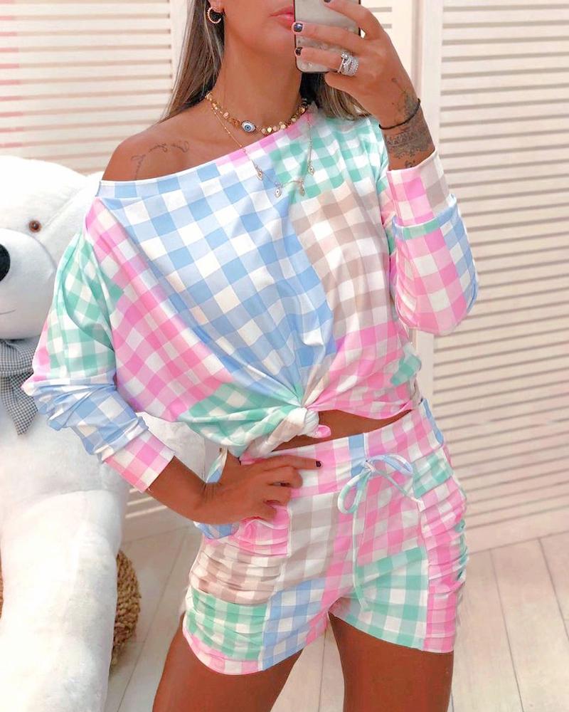 

Plaid Print Colorblock Top & Shorts Set, Multicolor