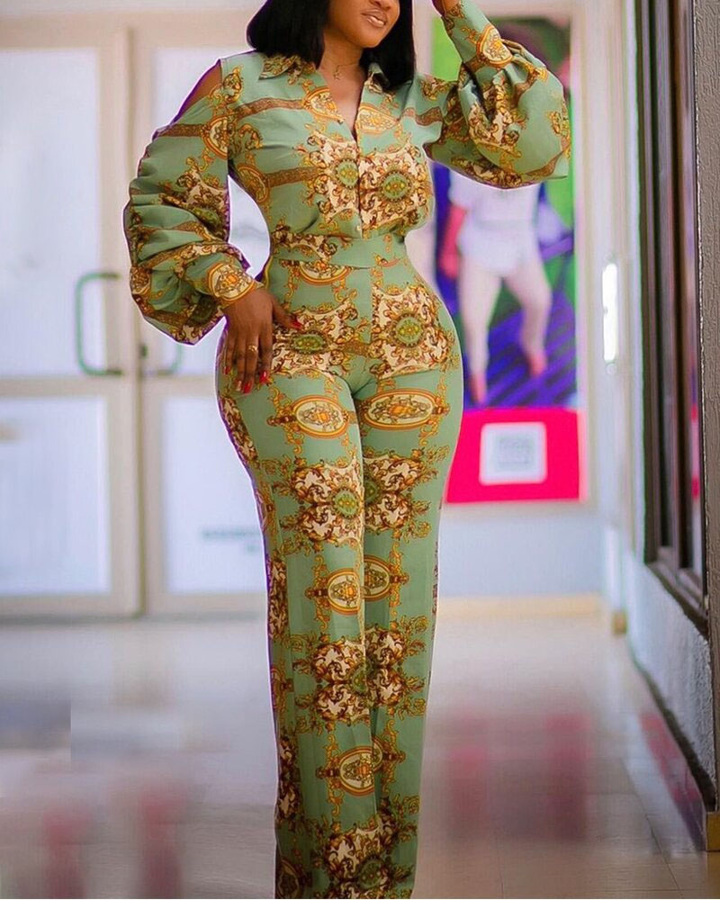 

Plus Size Baroque Print Lantern Sleeve Jumpsuit, Green