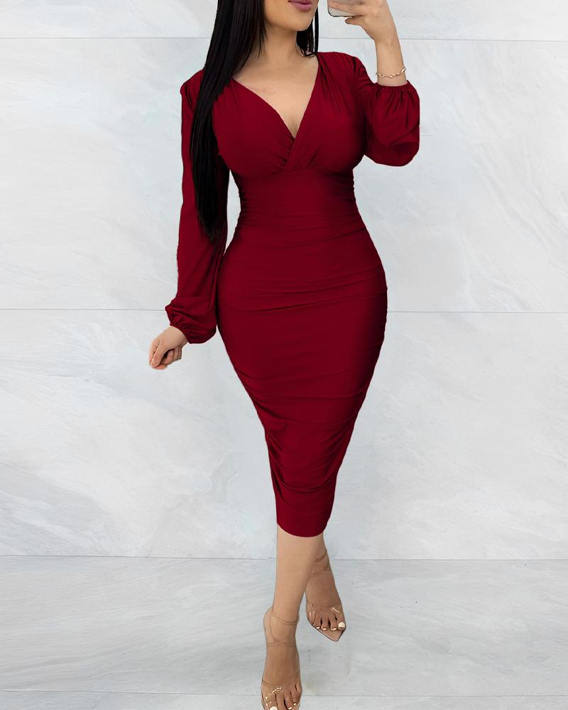 

Long Sleeve Ruched Midi Dress, Wine red