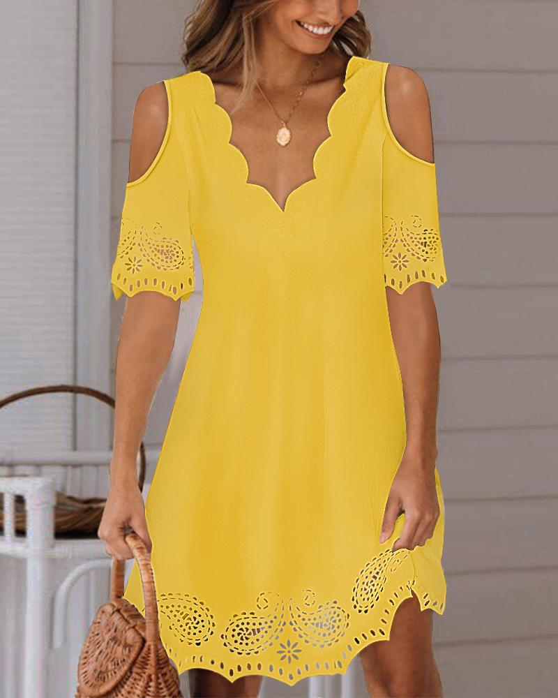 

Hollow Out Scallop Trim Cold Shoulder Casual Dress, Yellow