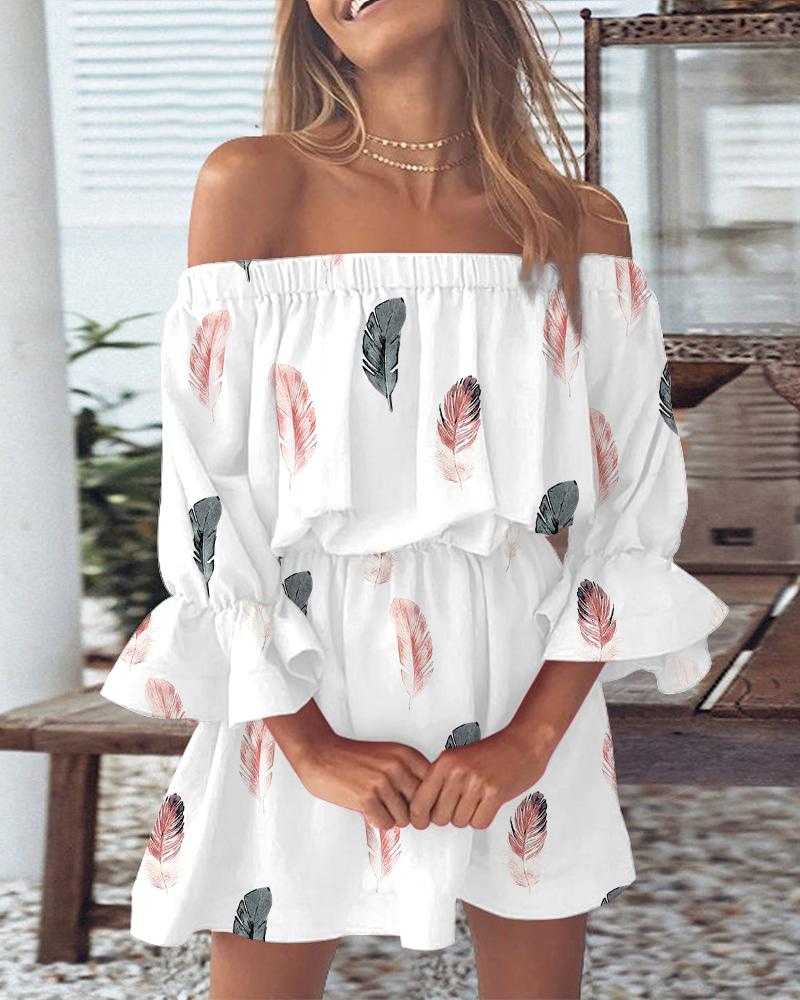 

Feather Print Off Shoulder Bell Sleeve Casual Dress, White