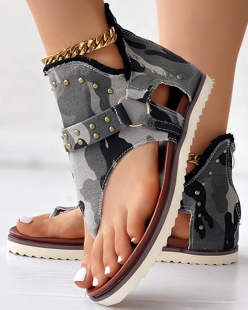 

Camouflage Print Studded Toe Post Sandals, Camoflage