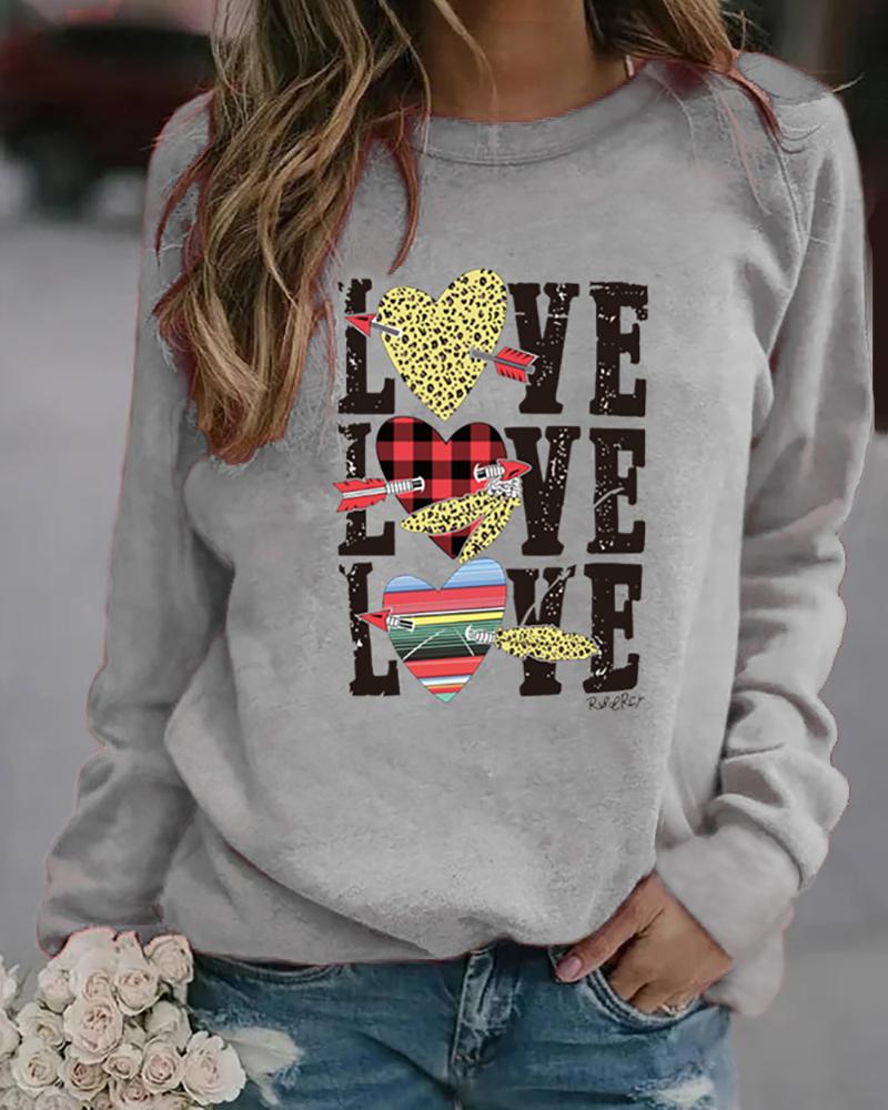 

Valentine' Day Heart Graphic Cheetah Plaid Print Sweatshirt, Gray