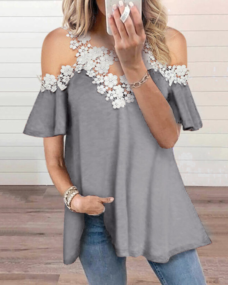 

Guipure Lace Cold Shoulder T-shirt, Gray