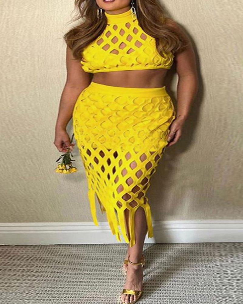 

Plus Size Hollow Out Crop Top & Tassel Trim Skirt Set, Yellow