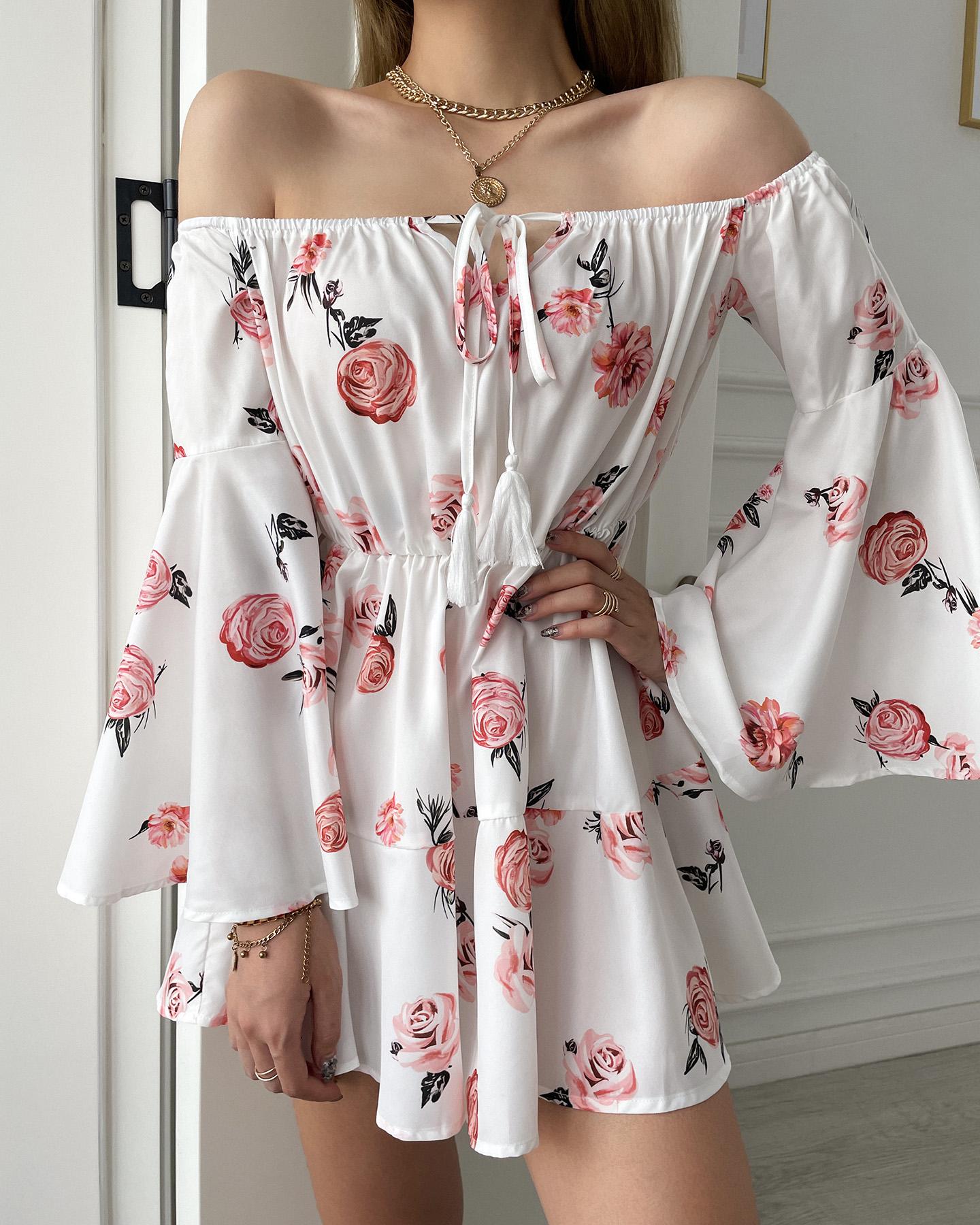 

Off Shoulder Floral Print Bell Sleeve Dress, White
